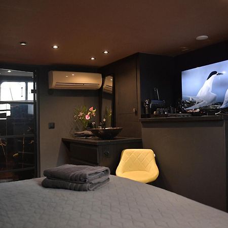 Euphrate Houseboat Amesterdão Exterior foto
